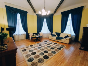 Riverside Old Town Spacious One Bedroom Apartment few steps from Dome square and Cathedral